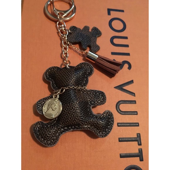 Bear Bag Charm Keychain with Tassel -Brown or White - Picture 3 of 4